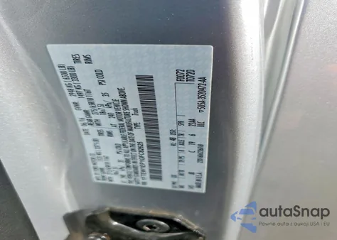 2016 Ford F150 Supercrew from USA, damaged, VIN 1FTEW1EP1GFC82625